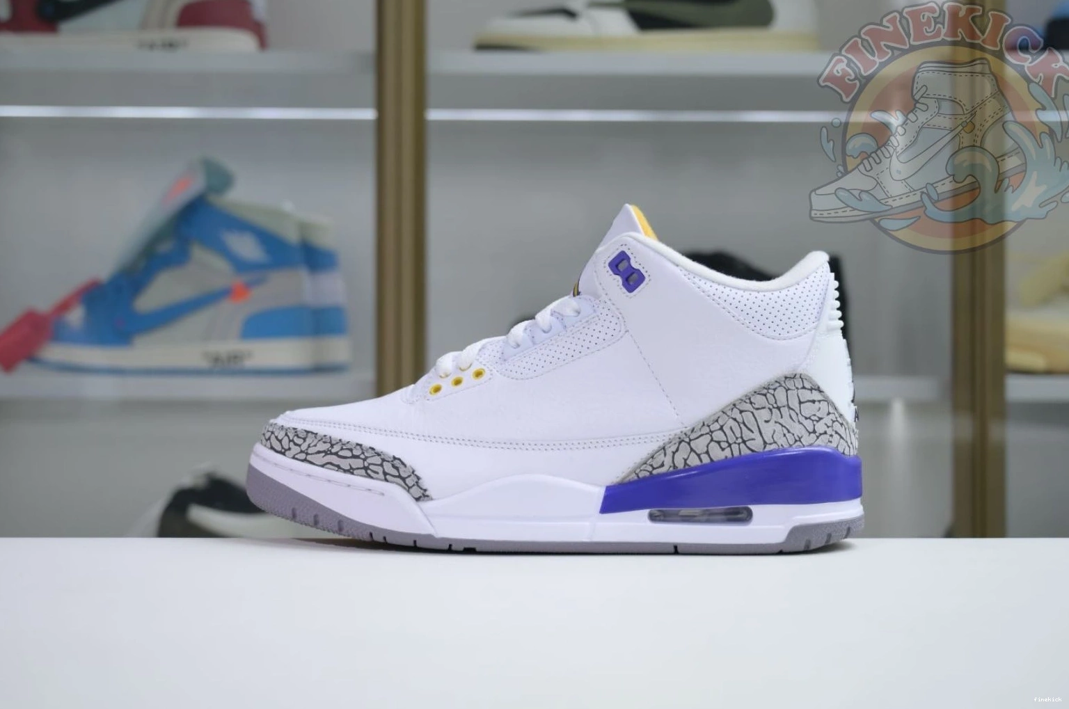 3 JORDAN RETRO AIR OG 0125